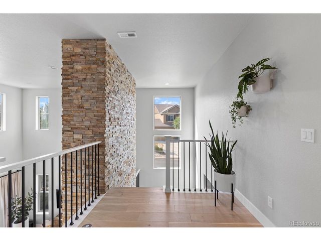 10424 Maplebrook Way, Highlands Ranch, CO 80126