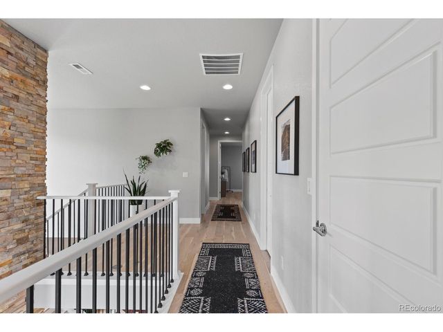 10424 Maplebrook Way, Highlands Ranch, CO 80126
