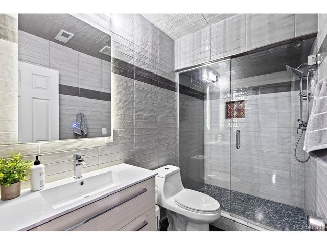 10424 Maplebrook Way, Highlands Ranch, CO 80126