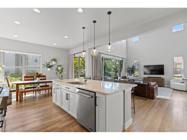 10424 Maplebrook Way, Highlands Ranch, CO 80126