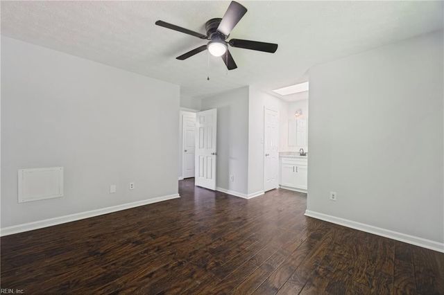 531 Dafia DR, Hampton, VA 23666