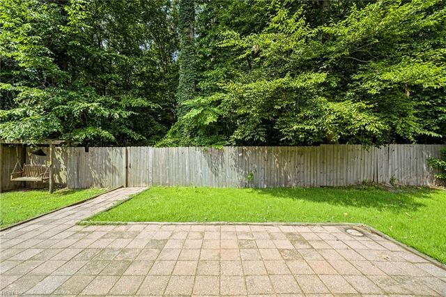 531 Dafia DR, Hampton, VA 23666