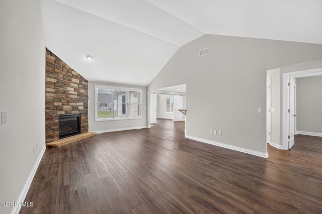 6945 Southpine Court, Maumee, OH 43537