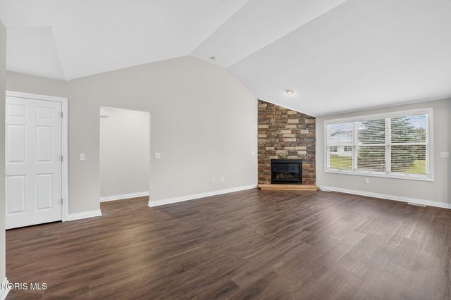 6945 Southpine Court, Maumee, OH 43537