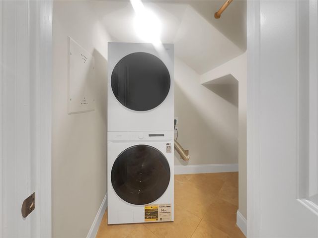 2910 Leeland Street, Houston, TX 77003