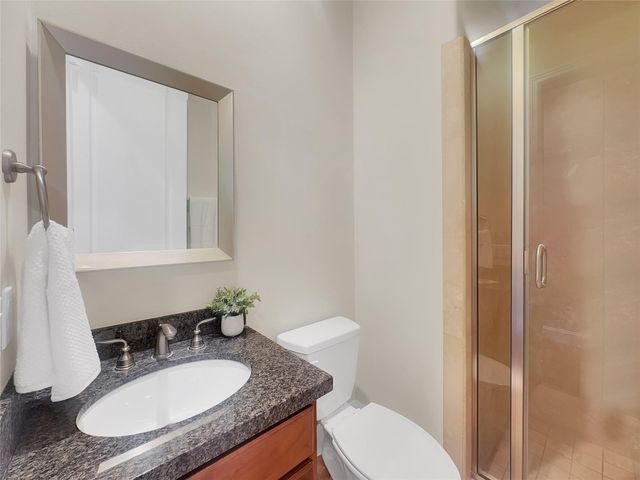 2910 Leeland Street, Houston, TX 77003