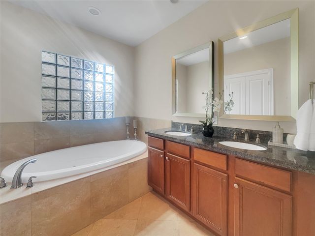 2910 Leeland Street, Houston, TX 77003