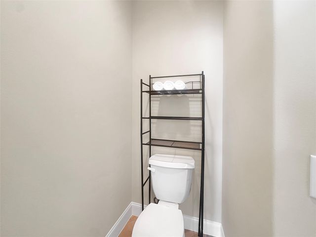 2910 Leeland Street, Houston, TX 77003