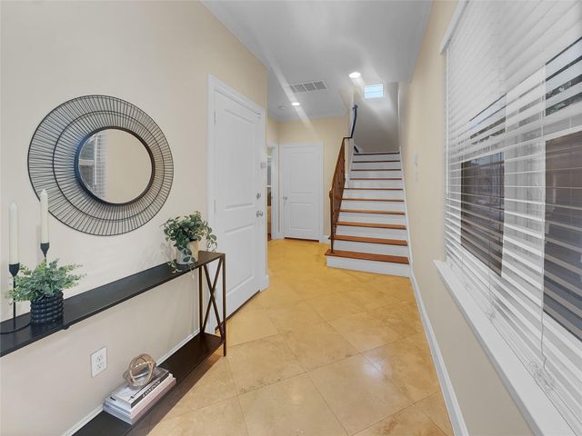 2910 Leeland Street, Houston, TX 77003