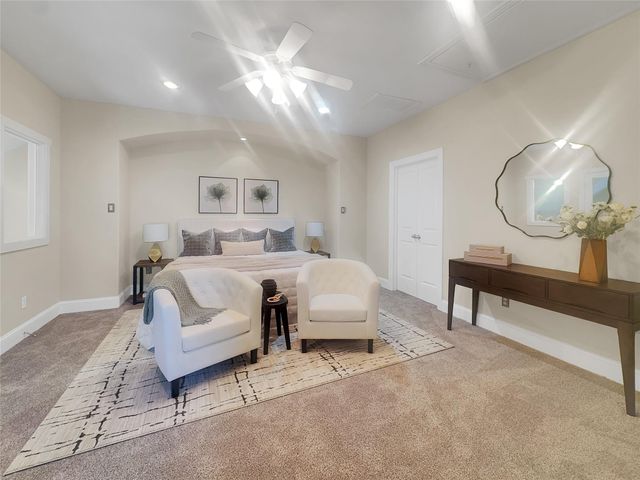 2910 Leeland Street, Houston, TX 77003