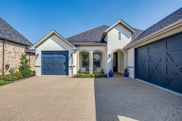 2717 River Path Court, Burleson, TX 76028