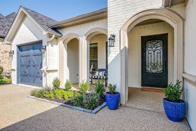 2717 River Path Court, Burleson, TX 76028