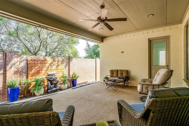 2717 River Path Court, Burleson, TX 76028