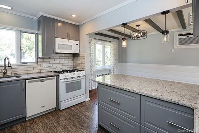 1084 Hicksville Road, Massapequa, NY 11758