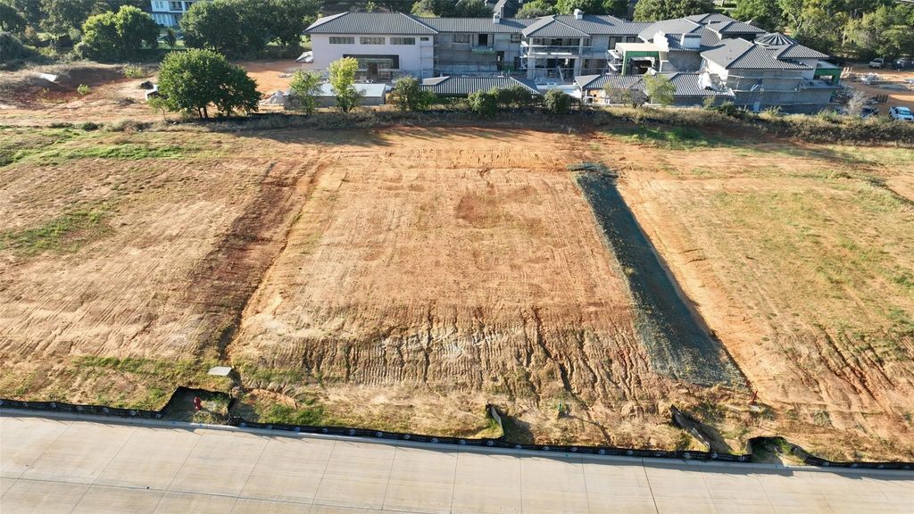 1517 Four Seasons Drive, Colleyville, TX 76034