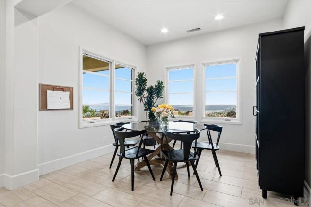 18370 Avenida Apice, Rancho Santa Fe, CA 92067