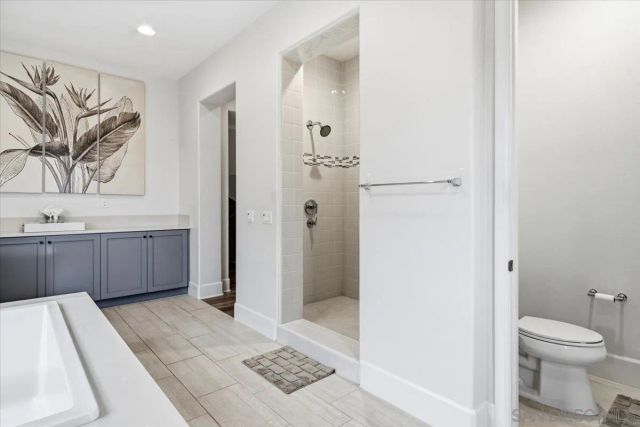 18370 Avenida Apice, Rancho Santa Fe, CA 92067