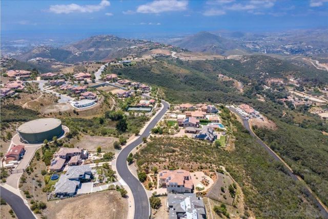 18370 Avenida Apice, Rancho Santa Fe, CA 92067