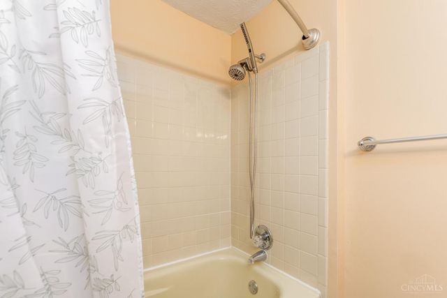 10946 Barrington Court, Sycamore Twp, OH 45242