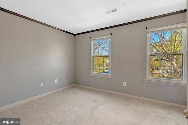 5680 WHITE DOVE LN, Clifton, VA 20124