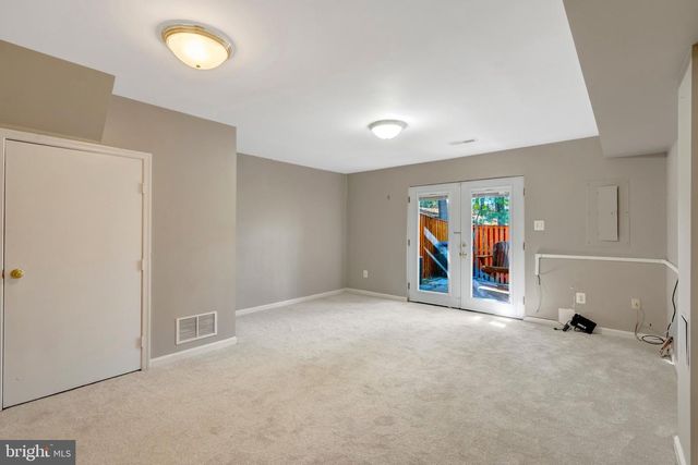 5680 WHITE DOVE LN, Clifton, VA 20124