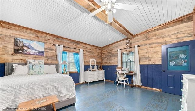 8314 Cumbie Quarry Drive, Huntington, AR 72940