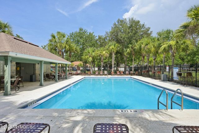 671 HAMPTON DOWNS Court, St. Johns, FL 32259
