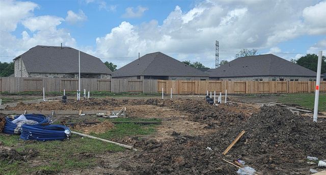 515 Chardonnay Drive, Alvin, TX 77511