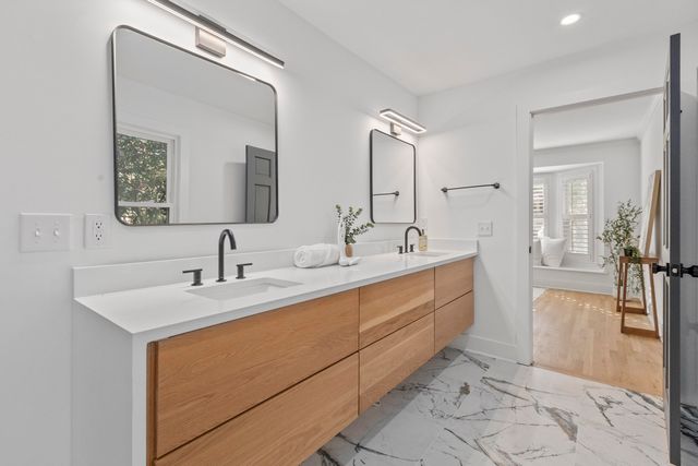 1019 Royalist Road, Mount Pleasant, SC 29464