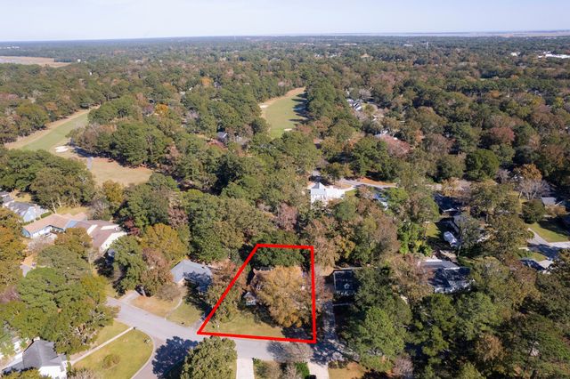 1019 Royalist Road, Mount Pleasant, SC 29464