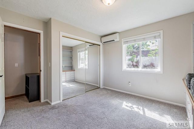 1858 Henry Street, Idaho Falls, ID 83401