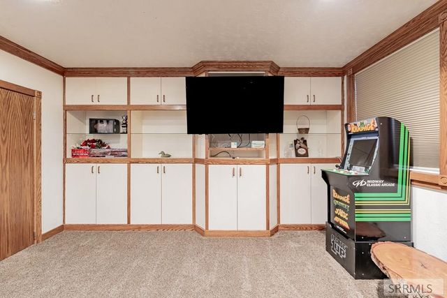 1858 Henry Street, Idaho Falls, ID 83401