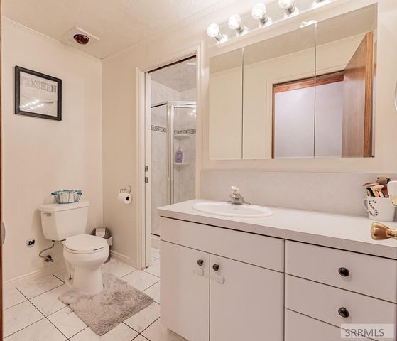 1858 Henry Street, Idaho Falls, ID 83401