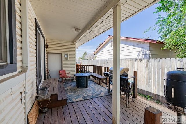 1858 Henry Street, Idaho Falls, ID 83401