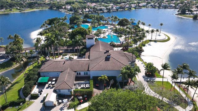10773 NW 73rd Ter, Doral, FL 33178