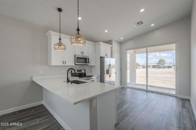 3615 N ZAPOTEC Avenue, Eloy, AZ 85131