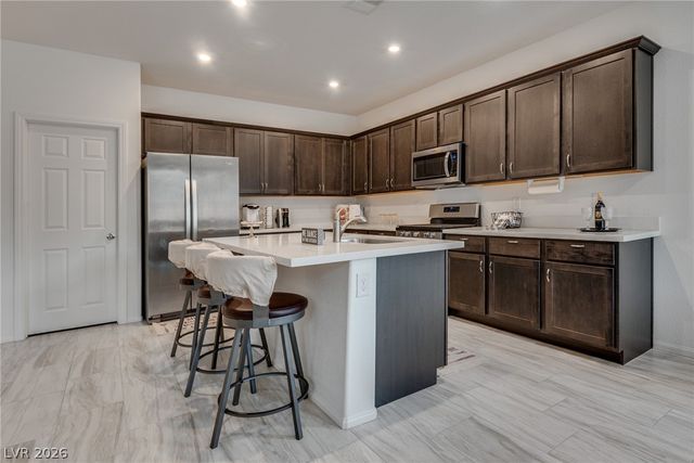 2906 Carothers Court, North Las Vegas, NV 89032