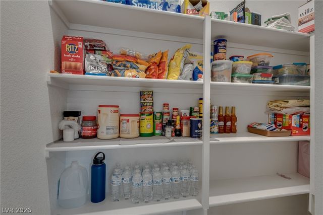 2906 Carothers Court, North Las Vegas, NV 89032