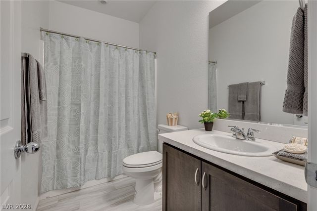 2906 Carothers Court, North Las Vegas, NV 89032