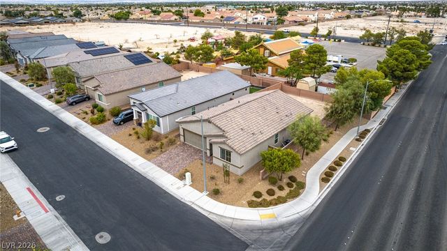 2906 Carothers Court, North Las Vegas, NV 89032