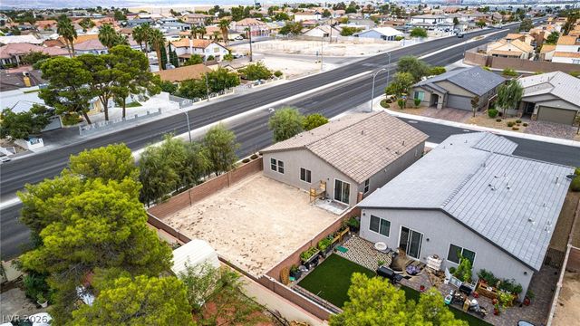 2906 Carothers Court, North Las Vegas, NV 89032