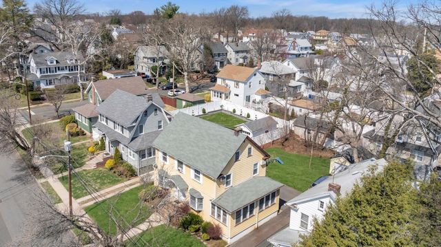 865 LIVINGSTON RD, Elizabeth, NJ 07208