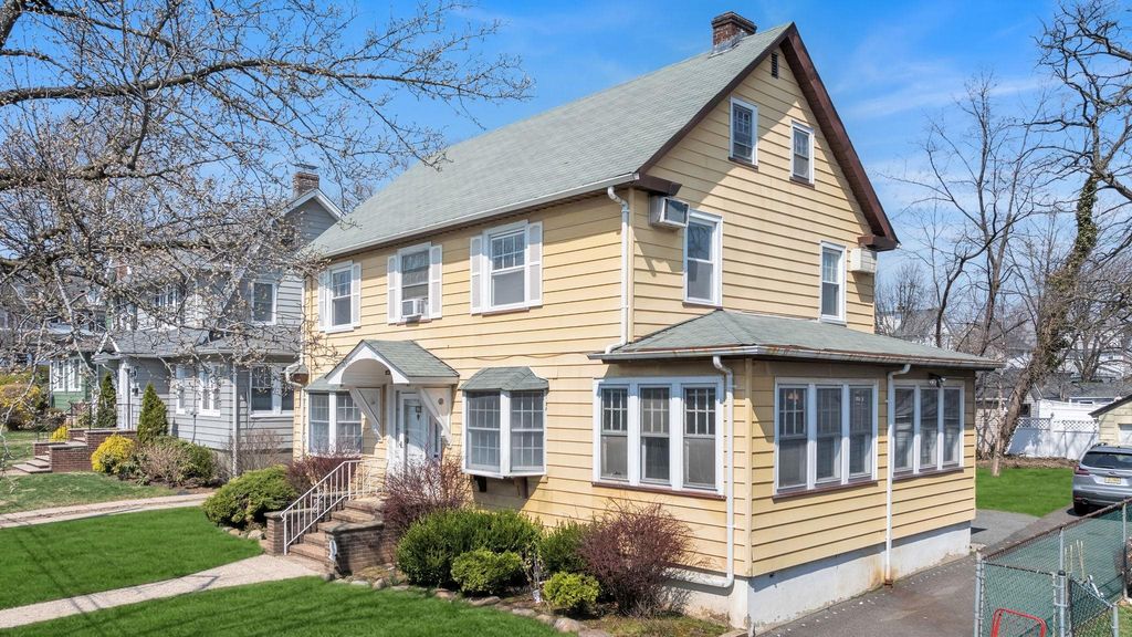 865 LIVINGSTON RD, Elizabeth, NJ 07208