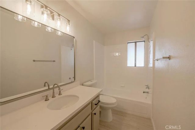 15194 Tacony Road, Apple Valley, CA 92307