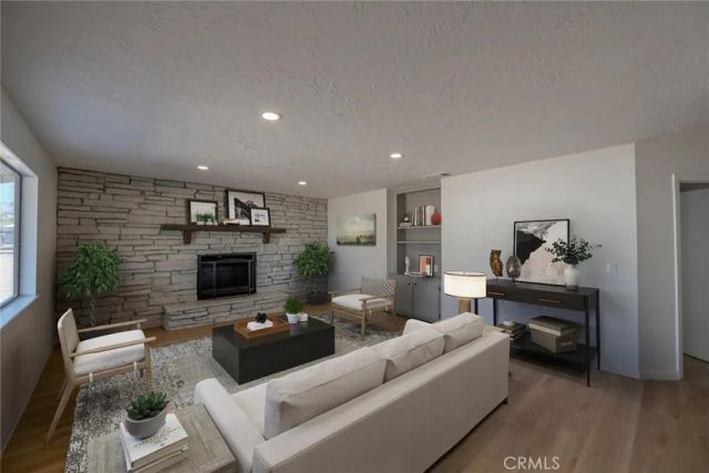 15194 Tacony Road, Apple Valley, CA 92307