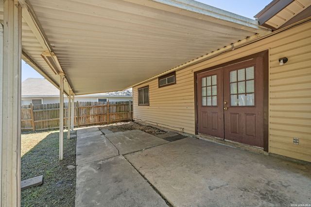 3614 CANDLERIDGE DR, San Antonio, TX 78244