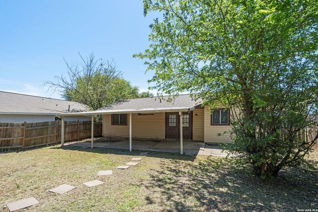 3614 CANDLERIDGE DR, San Antonio, TX 78244
