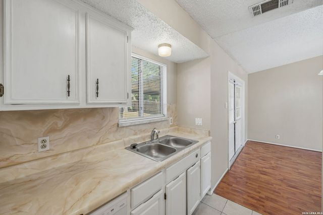 3614 CANDLERIDGE DR, San Antonio, TX 78244