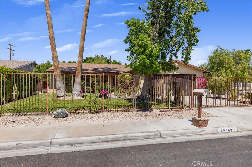Image 2 of property listing at 68492 Alcita, Cathedral City, CA 92234