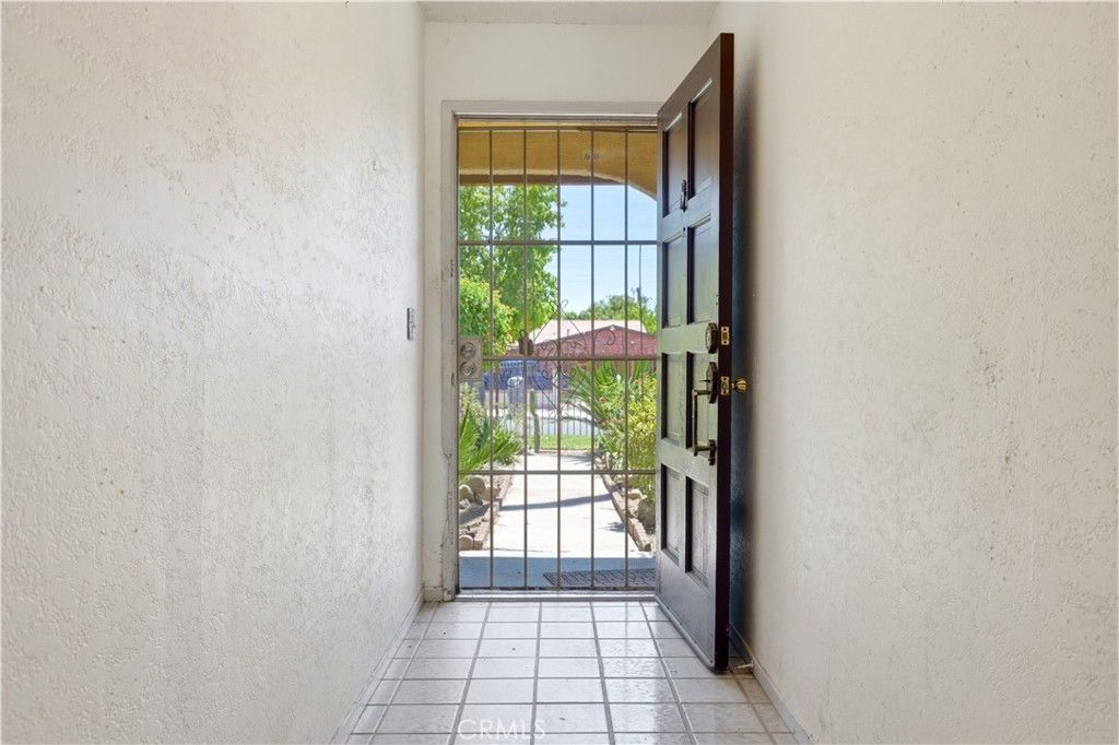 Image 6 of property listing at 68492 Alcita, Cathedral City, CA 92234